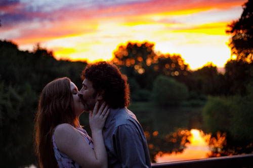 Romantic couples photography - Kansas City lifestyle session
